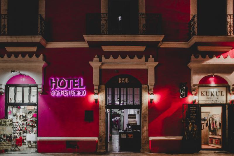 Hotel Gran Centenario Merida Exterior photo